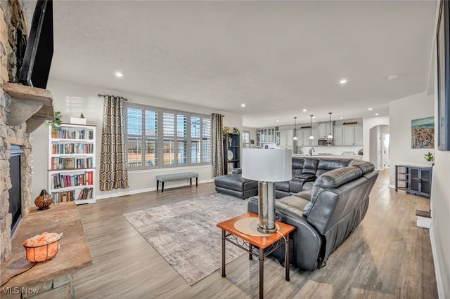 12808 Caribou Court, Columbia Station, OH 44028