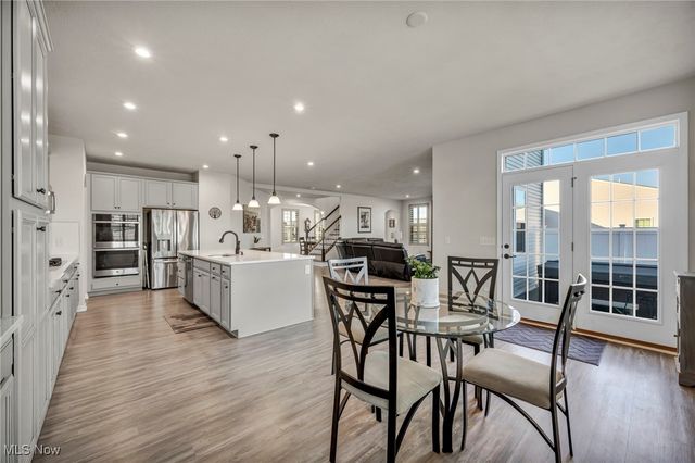 12808 Caribou Court, Columbia Station, OH 44028