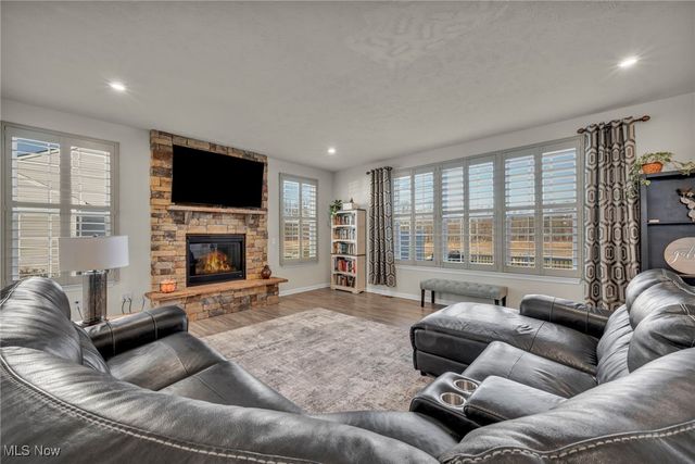 12808 Caribou Court, Columbia Station, OH 44028