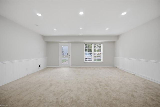 2252 Newstead DR, Virginia Beach, VA 23454