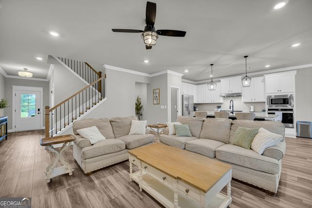 255 Sandhill Lane, Jefferson, GA 30549