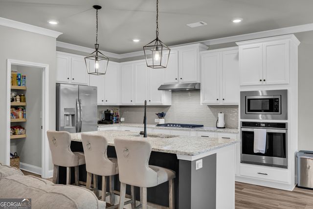 255 Sandhill Lane, Jefferson, GA 30549