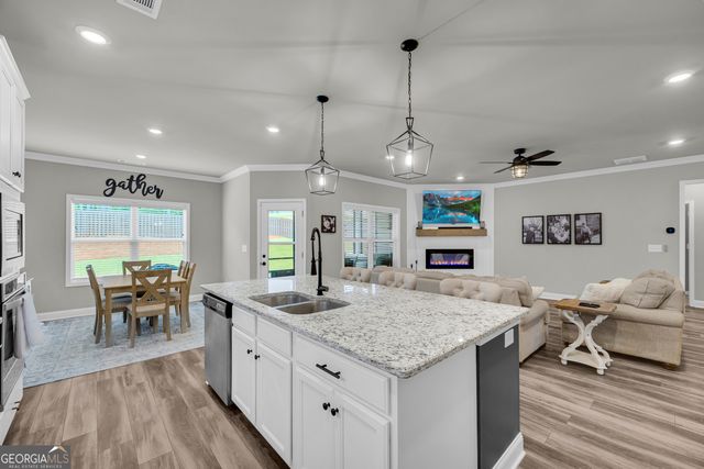 255 Sandhill Lane, Jefferson, GA 30549