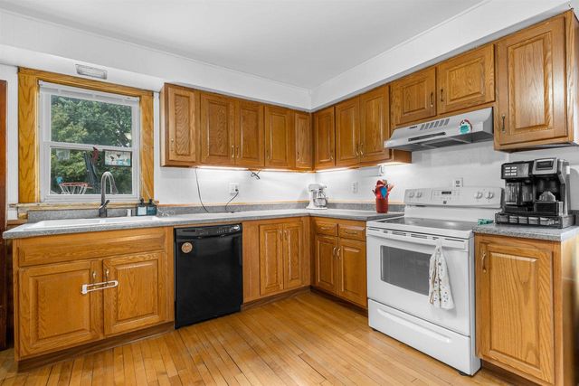 246 W 16TH AVENUE, Oshkosh, WI 54902