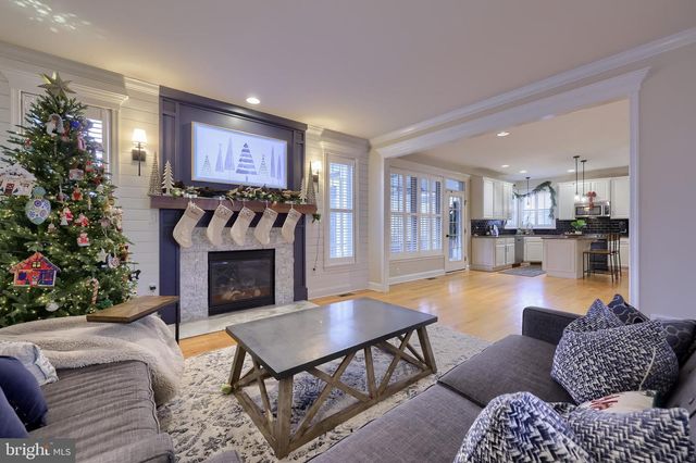 307 BOWYER LN, Lititz, PA 17543