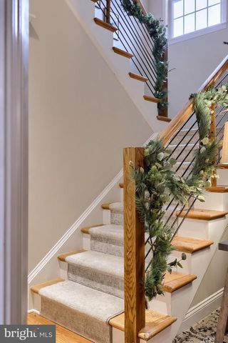 307 BOWYER LN, Lititz, PA 17543