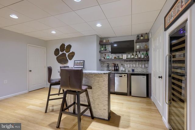 307 BOWYER LN, Lititz, PA 17543