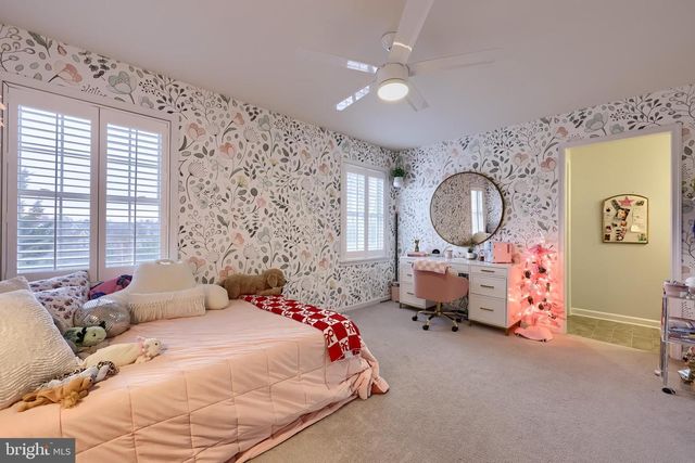 307 BOWYER LN, Lititz, PA 17543