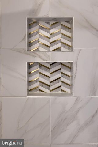 307 BOWYER LN, Lititz, PA 17543