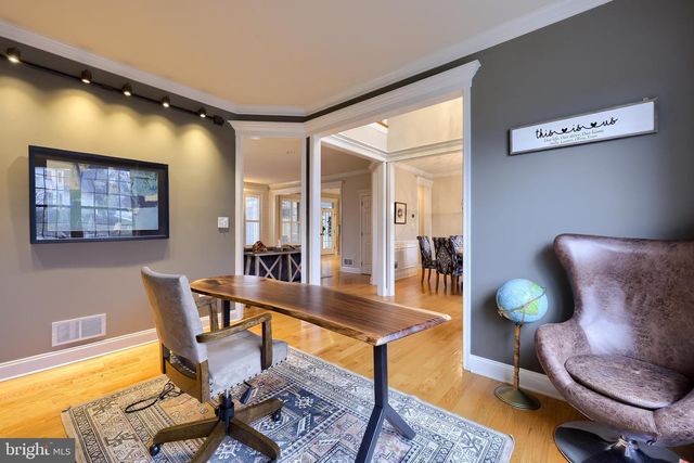 307 BOWYER LN, Lititz, PA 17543