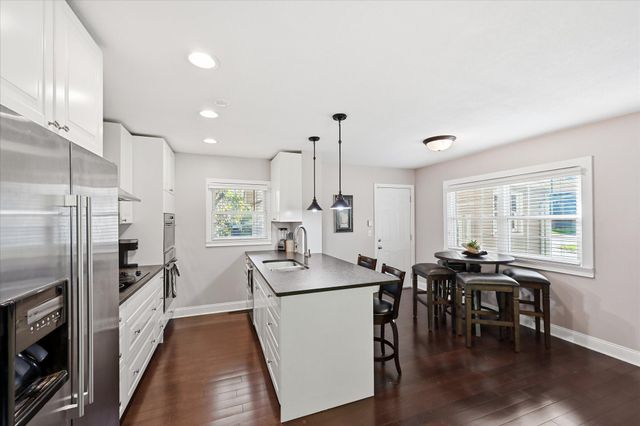 6055 Westbrook Road, Golden Valley, MN 55422