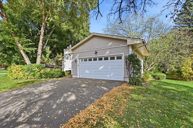 6055 Westbrook Road, Golden Valley, MN 55422
