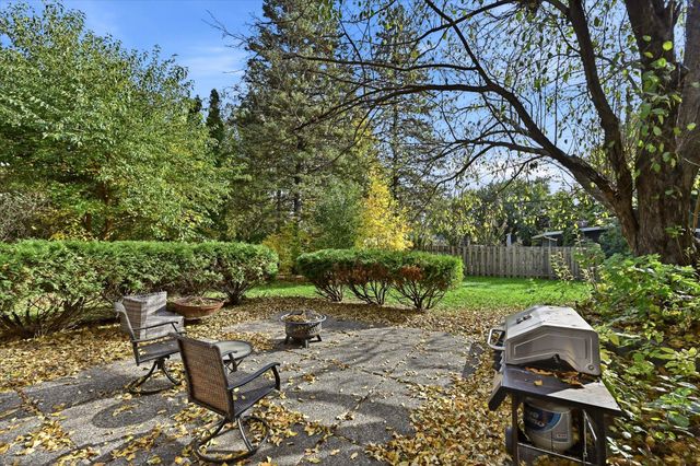 6055 Westbrook Road, Golden Valley, MN 55422