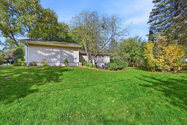6055 Westbrook Road, Golden Valley, MN 55422