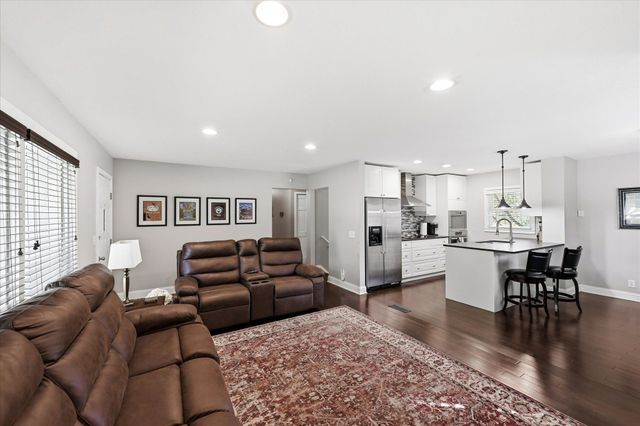 6055 Westbrook Road, Golden Valley, MN 55422