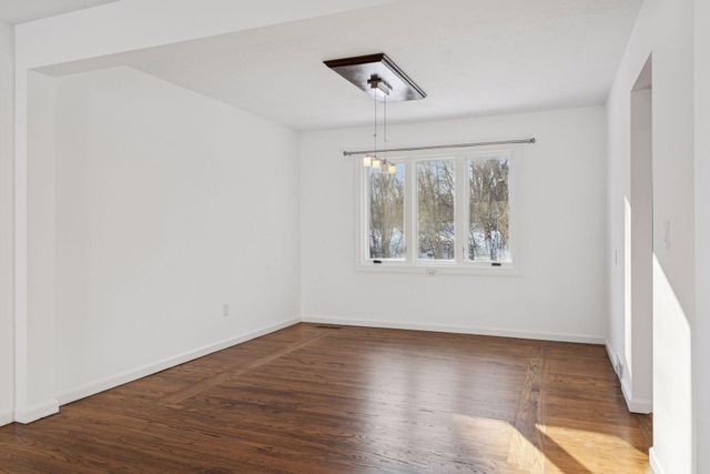 13124 April Lane, Minnetonka, MN 55305