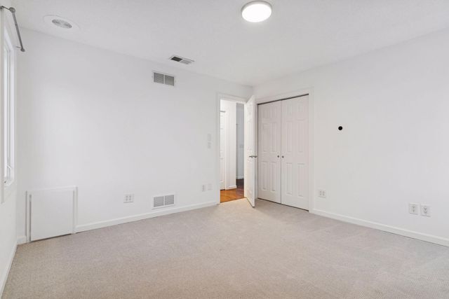 13124 April Lane, Minnetonka, MN 55305