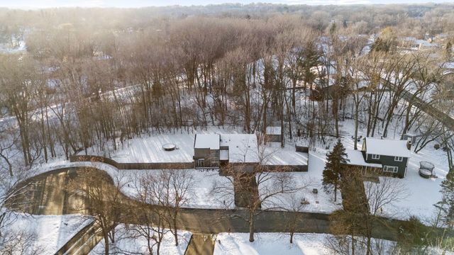 13124 April Lane, Minnetonka, MN 55305