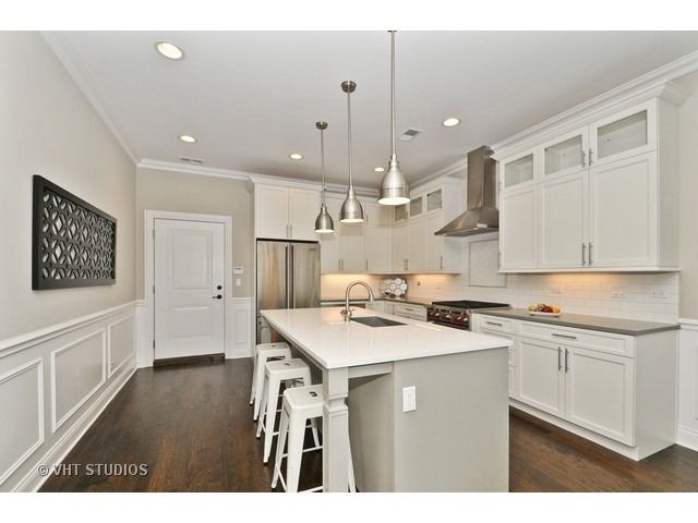 3356 N Marshfield Avenue 2, Chicago, IL 60657
