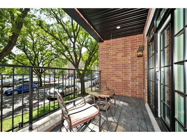 3356 N Marshfield Avenue 2, Chicago, IL 60657