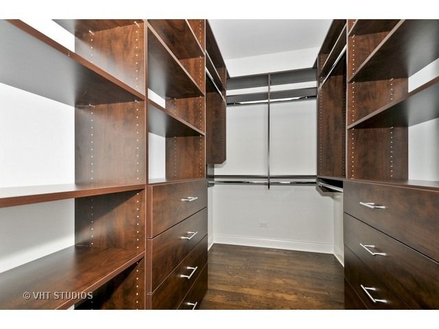 3356 N Marshfield Avenue 2, Chicago, IL 60657