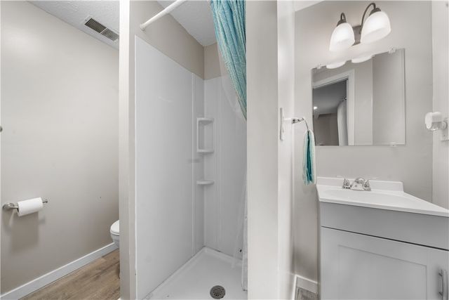 116 4th St, Mcdonald, PA 15057