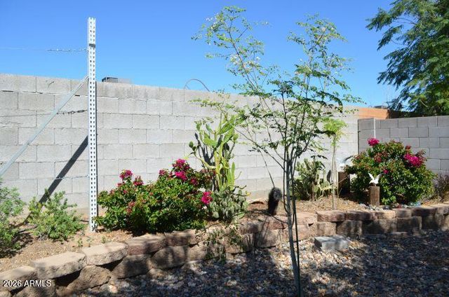 9614 W ECHO Lane, Peoria, AZ 85345