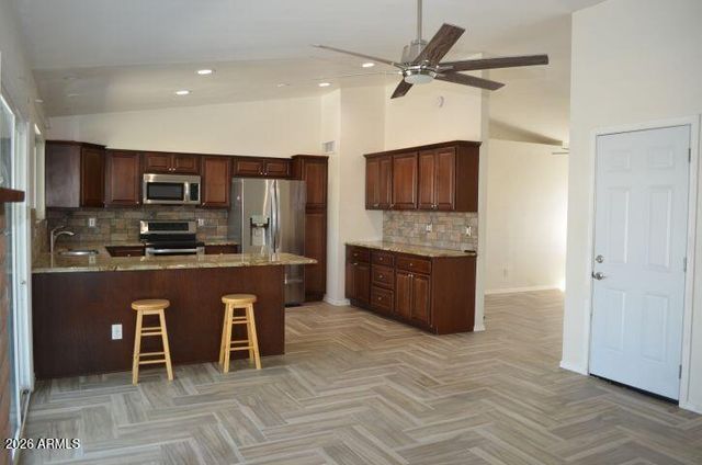 9614 W ECHO Lane, Peoria, AZ 85345