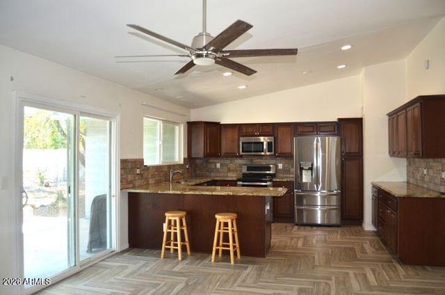 9614 W ECHO Lane, Peoria, AZ 85345