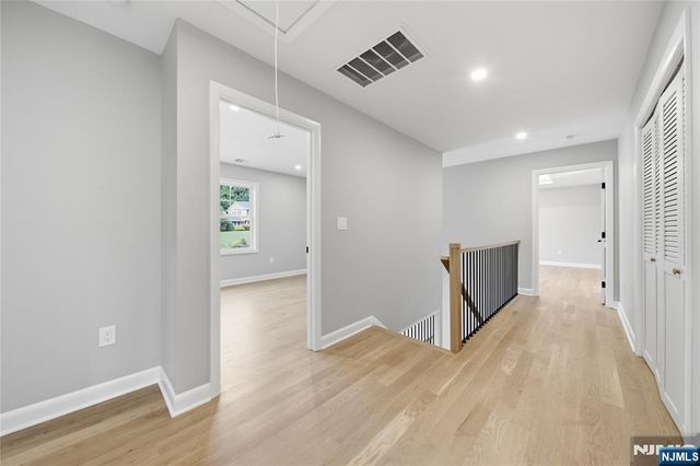 182 W Grand Avenue, Park Ridge, NJ 07656
