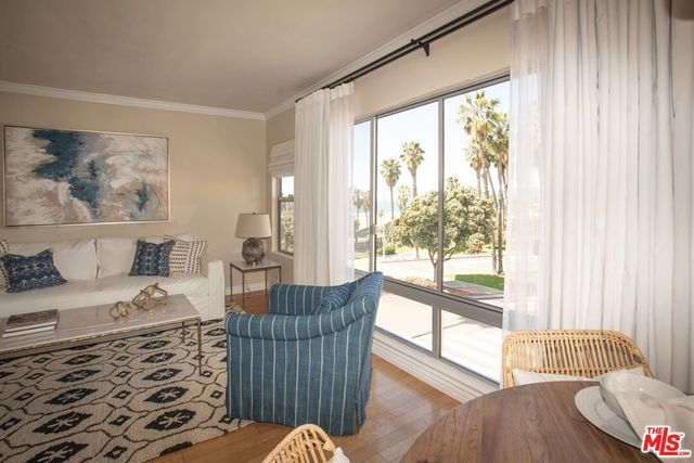 2101 Ocean Avenue 14, Santa Monica, CA 90405