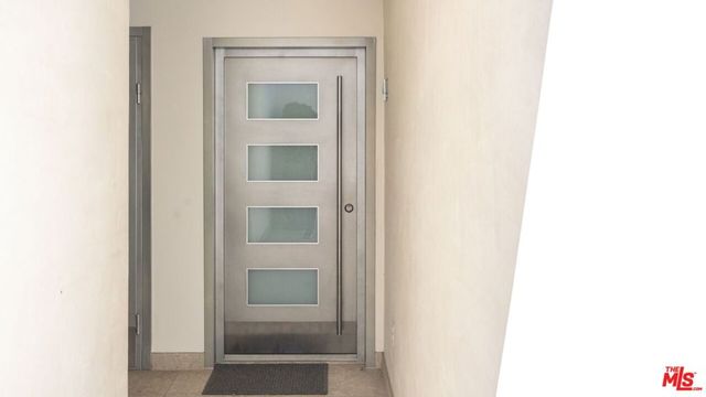 2101 Ocean Avenue 14, Santa Monica, CA 90405