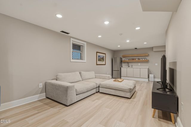 204 Georgetown Road, Raleigh, NC 27608