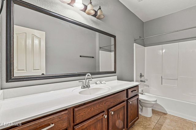 1612 RAYADO CREEK Lane, El Paso, TX 79911