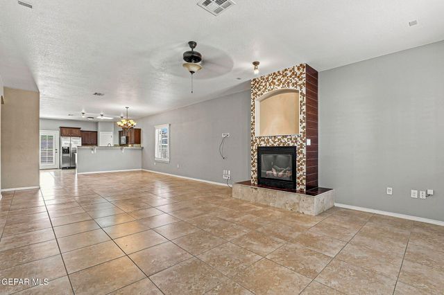 1612 RAYADO CREEK Lane, El Paso, TX 79911