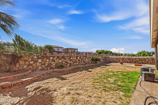1612 RAYADO CREEK Lane, El Paso, TX 79911