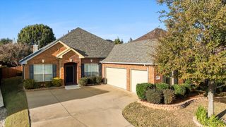 5447 Brazoria Drive, Grand Prairie, TX 75052