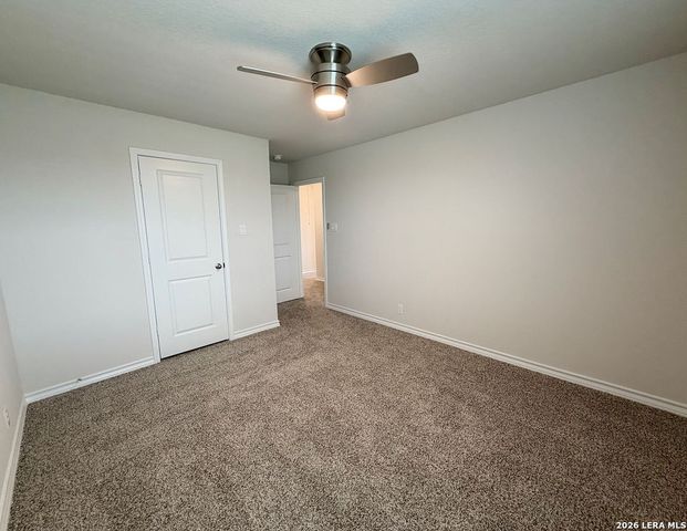 547 Avalon Banks, Cibolo, TX 78108