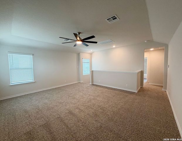 547 Avalon Banks, Cibolo, TX 78108