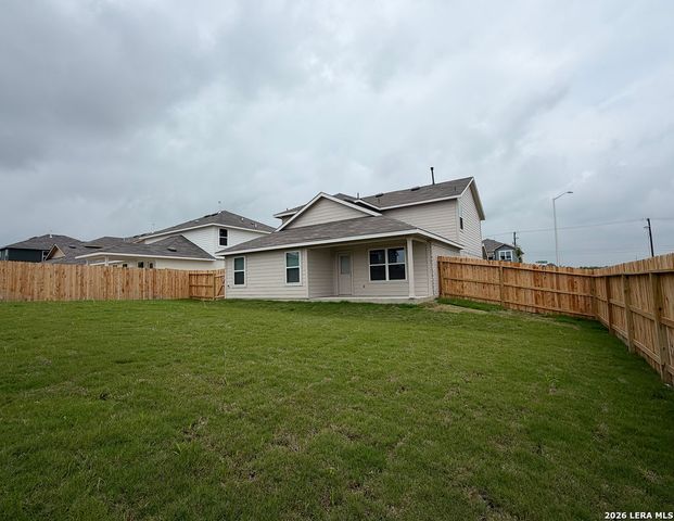 547 Avalon Banks, Cibolo, TX 78108
