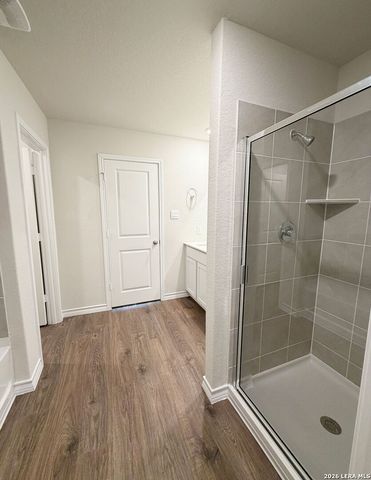547 Avalon Banks, Cibolo, TX 78108