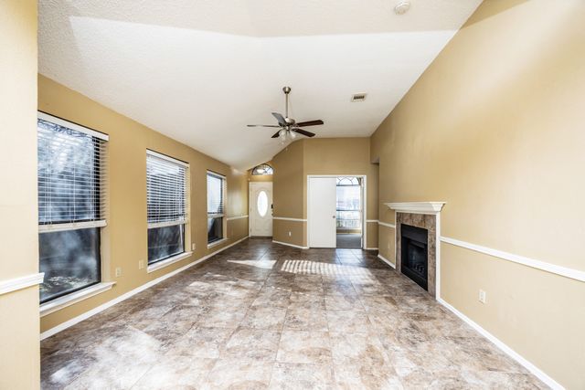 450 Appomattox Drive, Mesquite, TX 75149