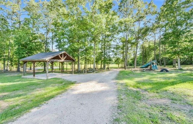 1230 County Road 6324, Dayton, TX 77535