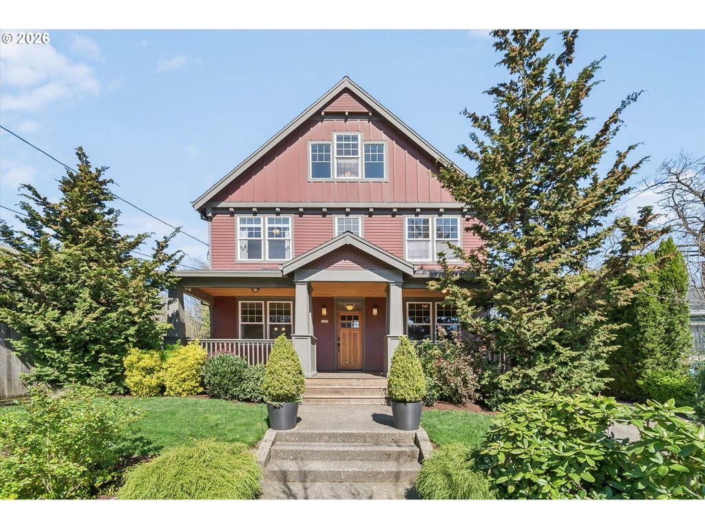 1647 Se SPOKANE St, Portland, OR 97202