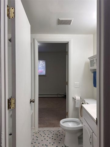 7421 Heather Heath, West Bloomfield, MI 48322