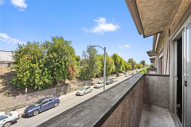 5500 Lindley 209, Encino, CA 91316