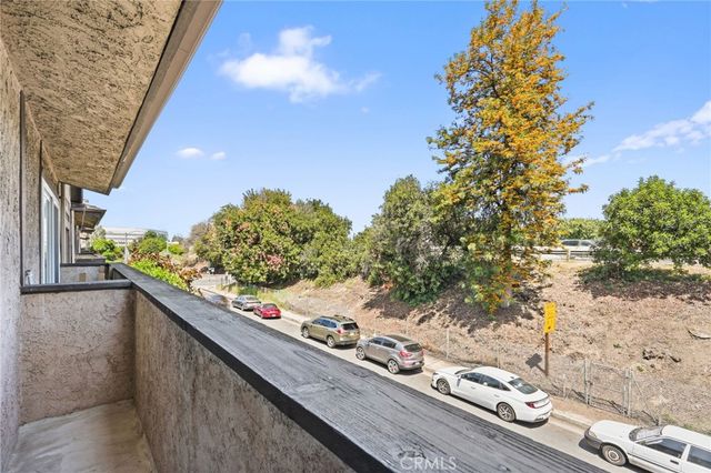 5500 Lindley 209, Encino, CA 91316