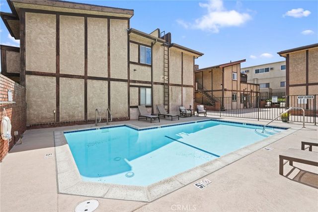 5500 Lindley 209, Encino, CA 91316