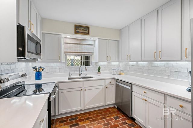 5841 Rivenbark Lane, Fairhope, AL 36532