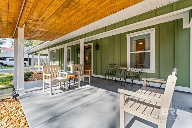 5841 Rivenbark Lane, Fairhope, AL 36532